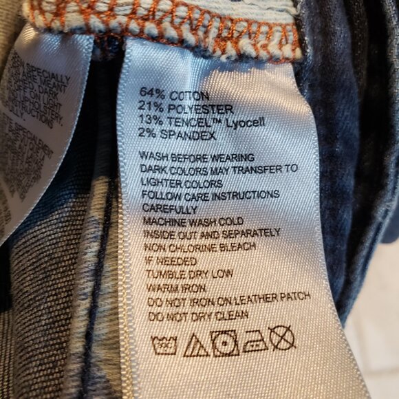 Tommy Bahama Relax Fit Jeans - Size 42x30 - Picture 6 of 12